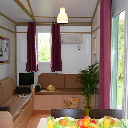 Chalet Detached On The Banks Of The Lot