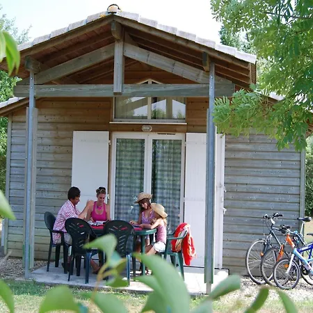 Detached On The Banks Of The Lot Chalet Castelmoron-sur-Lot