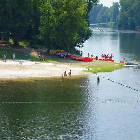 Detached On The Banks Of The Lot * Castelmoron-sur-Lot